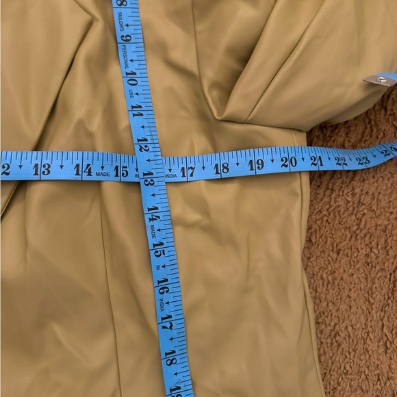 WEWOREWHAT Women’s Downtown Blazer Vegan Leather size M jacket Oat Sage Grn EUC - Picture 17 of 17